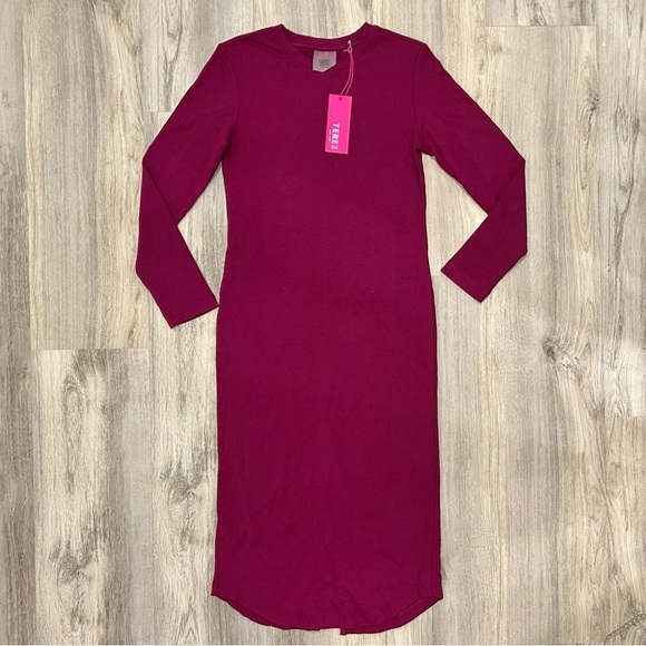 NWT Terez Long Sleeve Ribbed Bodycon High Neck Midi Dress Raspberry Pink Size L - Picture 1 of 6